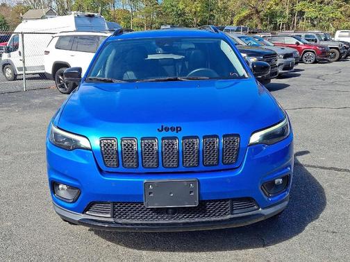 2023 Jeep Cherokee Altitude Lux