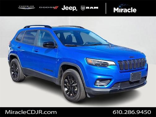 2023 Jeep Cherokee Altitude Lux