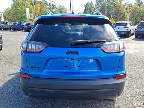 2023 Jeep Cherokee Altitude Lux