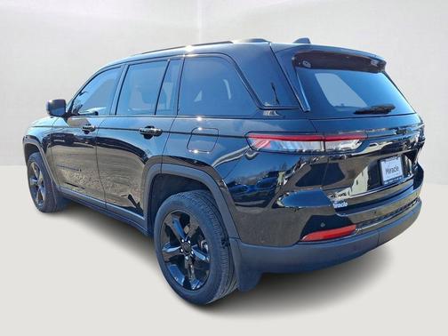 Diamond Black 2023 Jeep Grand Cherokee Limited