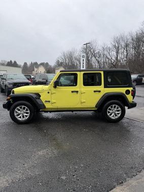 2023 Jeep Wrangler Sport