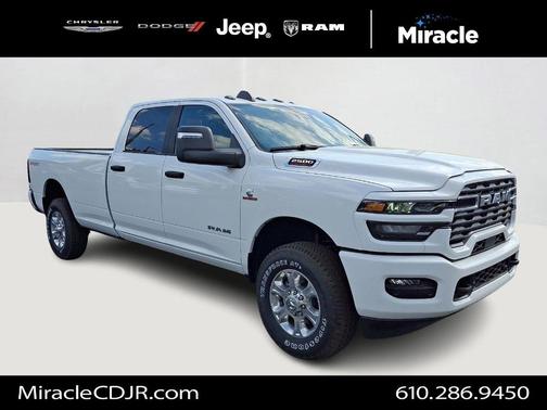 Bright White Clearcoat 2026 RAM 2500 Big Horn
