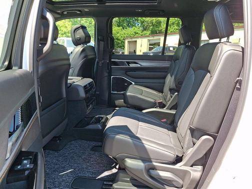 Bright White Clearcoat 2026 Jeep Grand Wagoneer 85TH ANNIVERSARY