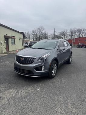 2022 Cadillac XT5 Premium Luxury