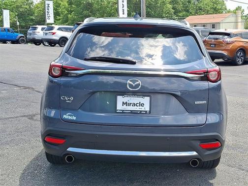 2023 Mazda CX-9 Carbon Edition