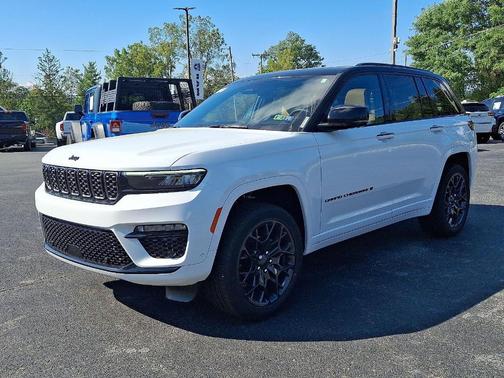 2025 Jeep Grand Cherokee Summit