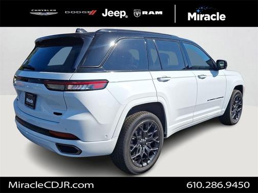 2025 Jeep Grand Cherokee Summit