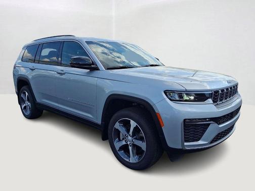 Silver Zynith 2026 Jeep Grand Cherokee L Limited