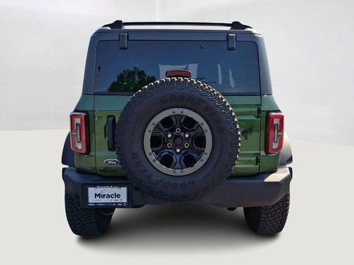 Eruption Green Metallic 2023 Ford Bronco Wildtrak
