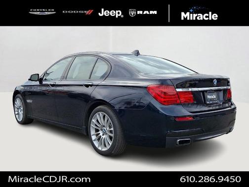 2012 BMW 750 i xDrive