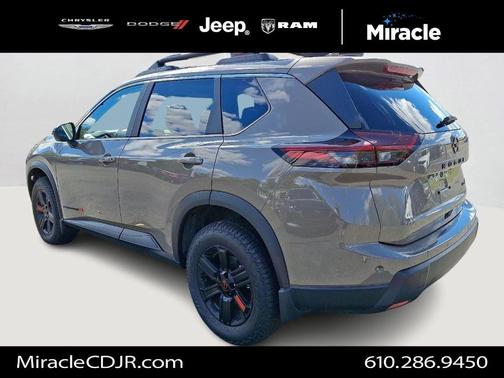 2025 Nissan Rogue Rock Creek
