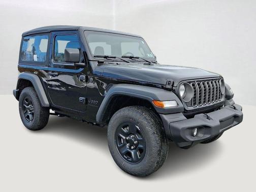 Black Clearcoat 2026 Jeep Wrangler Sport