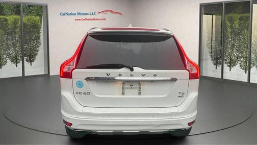 2016 Volvo XC60 T6 Drive-E