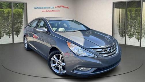 2013 Hyundai SONATA Limited