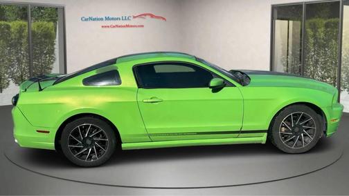 2013 Ford Mustang V6 Premium