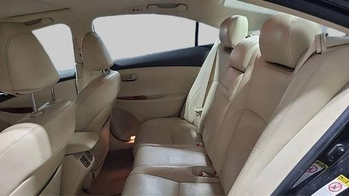 2011 Lexus ES 350 Base