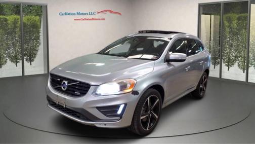 2015 Volvo XC60 T6 R-Design Platinum