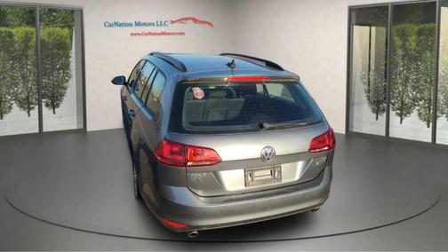 2017 Volkswagen Golf SportWagen TSI S
