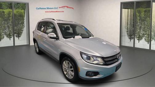2016 Volkswagen Tiguan SE