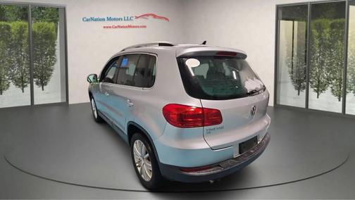 2016 Volkswagen Tiguan SE