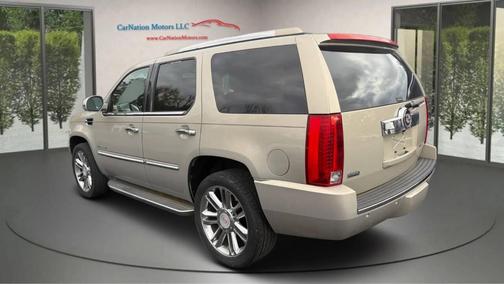 2012 Cadillac Escalade Luxury