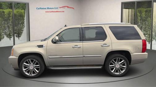 2012 Cadillac Escalade Luxury