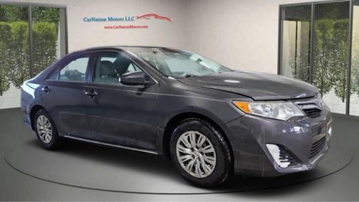 2013 Toyota Camry LE