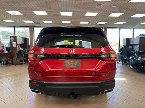 2025 Honda Pilot Black Edition AWD