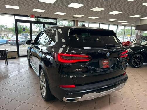 2023 BMW X5 xDrive40i