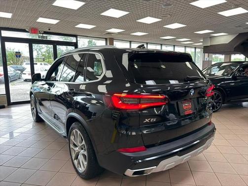 2023 BMW X5 xDrive40i