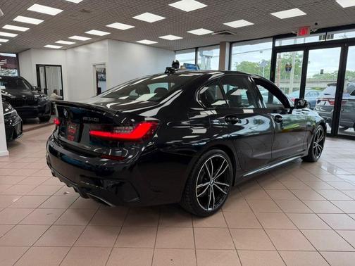 Black Sapphire Metallic 2020 BMW M340 i xDrive