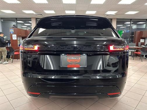 2025 Land Rover Range Rover Velar P250 Dynamic SE