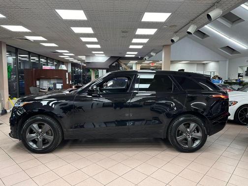 2025 Land Rover Range Rover Velar P250 Dynamic SE