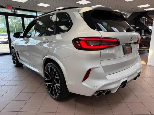 White 2021 BMW X5 M Base