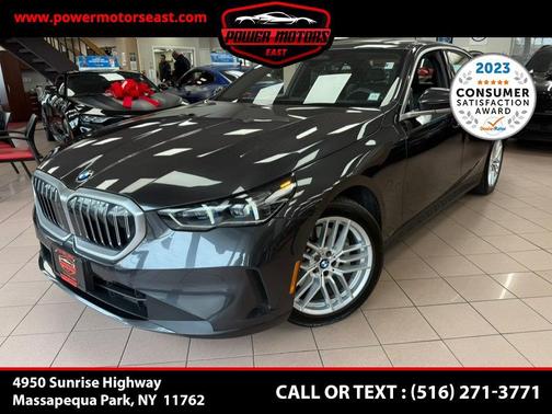Dark Graphite Metallic 2024 BMW 530 530i xDrive Sedan