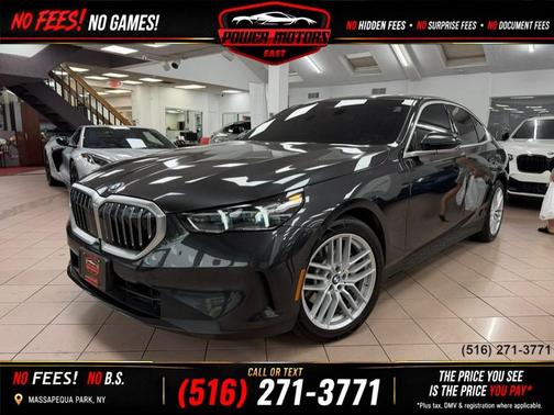 Dark Graphite Metallic 2024 BMW 530 i xDrive