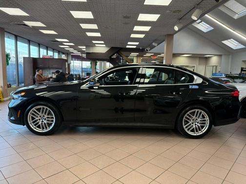 2024 BMW 530 530i xDrive Sedan