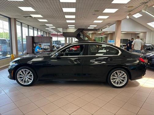 2024 BMW 330 i xDrive