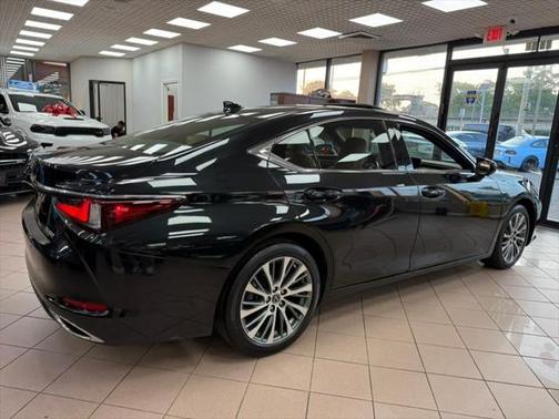 2019 Lexus ES 350 Ultra Luxury
