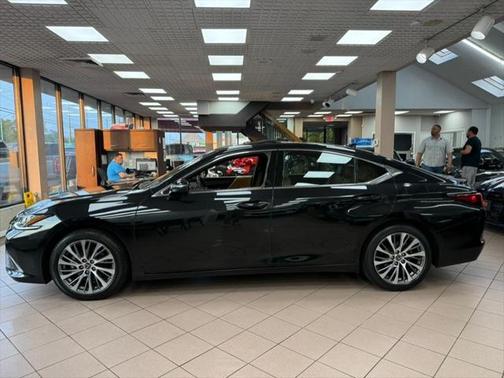 2019 Lexus ES 350 Ultra Luxury