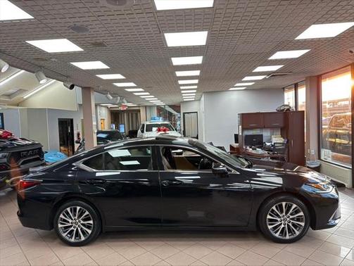 2019 Lexus ES 350 Ultra Luxury
