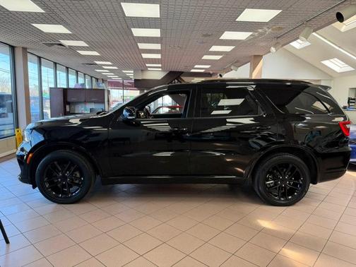 DB Black Clearcoat 2024 Dodge Durango GT Plus