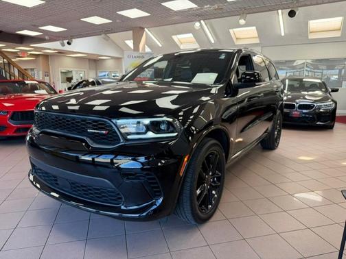 DB Black Clearcoat 2024 Dodge Durango GT Plus