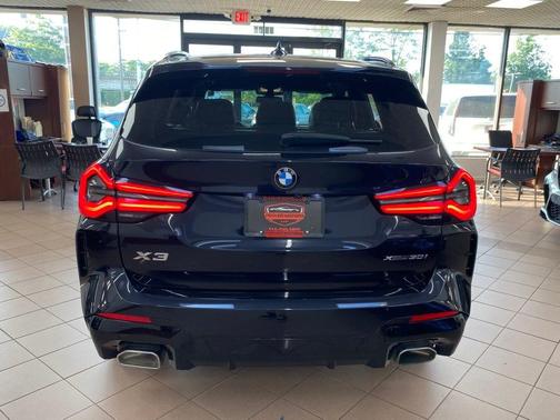 Carbon Black Metallic 2022 BMW X3 xDrive30i