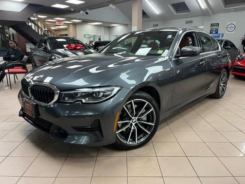 2022 BMW 330 i xDrive