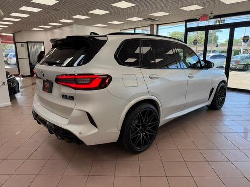 White 2021 BMW X5 M Base