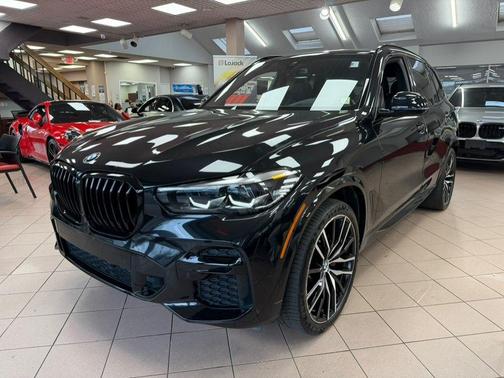 Black Sapphire Metallic 2023 BMW X5 xDrive40i Sports Activity Vehicle