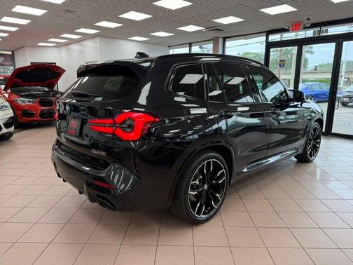 Black Sapphire Metallic 2024 BMW X3 M40i