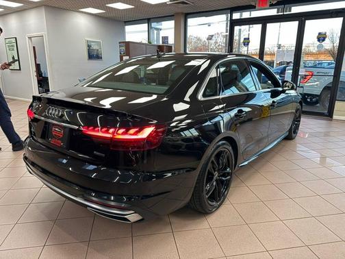 2024 Audi A4 45 S line Premium Plus