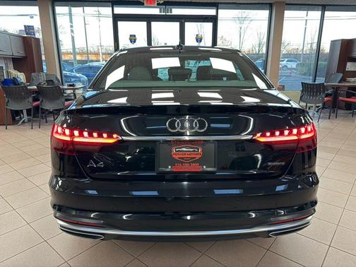 2024 Audi A4 45 S line Premium Plus